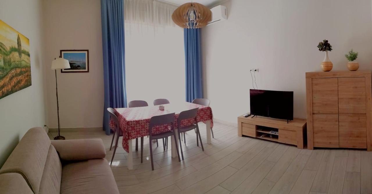 Apartamento Il Balcone Di Galatea Acireale Exterior foto