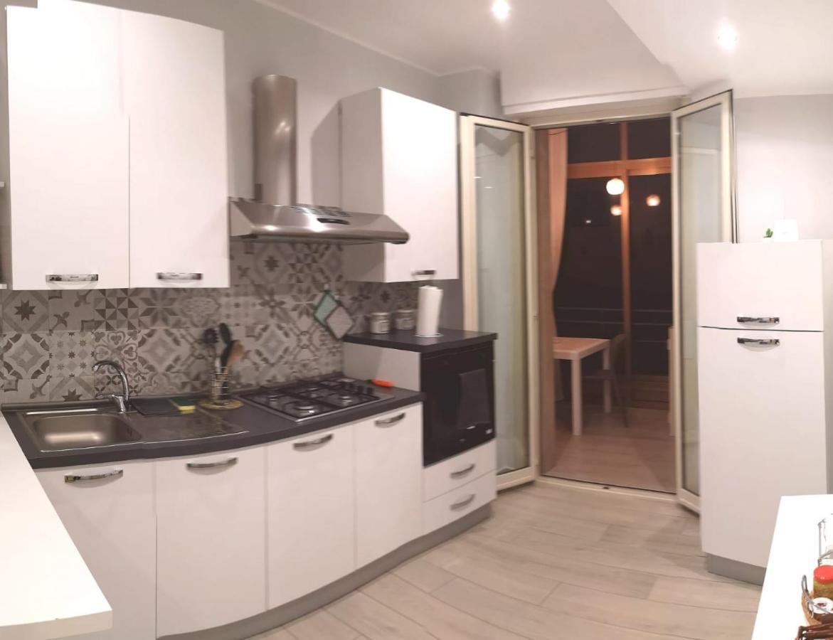 Apartamento Il Balcone Di Galatea Acireale Exterior foto